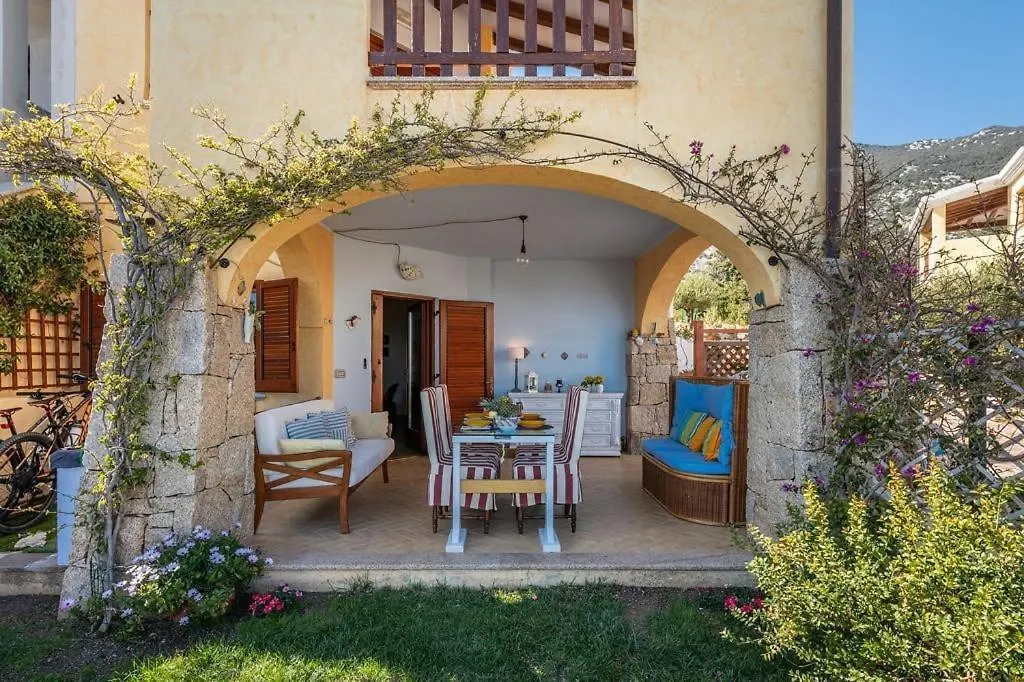 Ferienhaus Villa Sea View Garden Cala Gonone